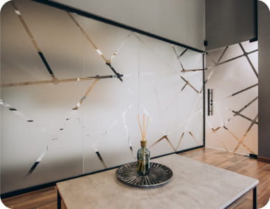 Скло з малюнком